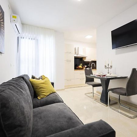 Lovely Apartment In Zadar With Wifi エクステリア 写真