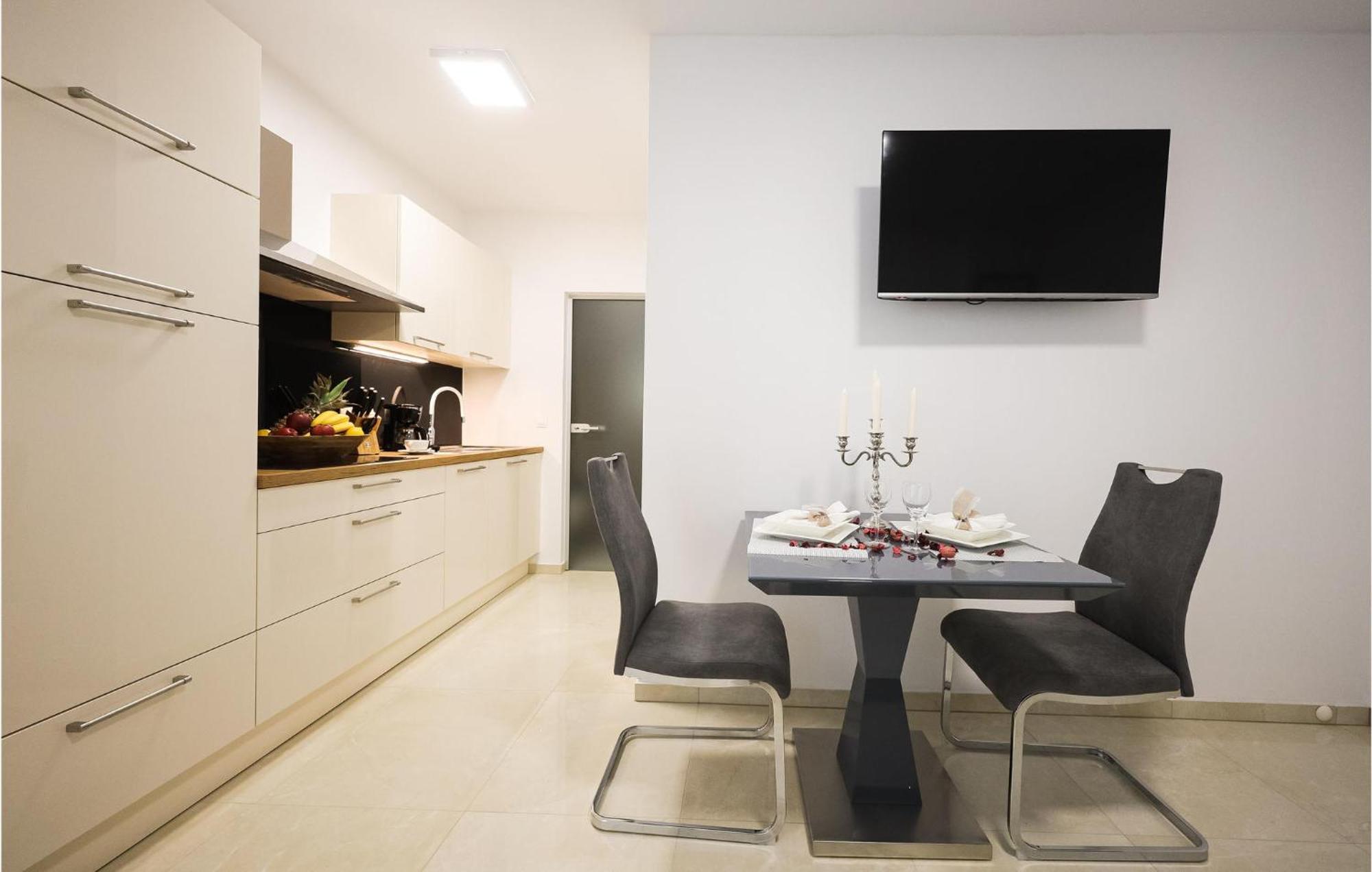 Lovely Apartment In Zadar With Wifi エクステリア 写真