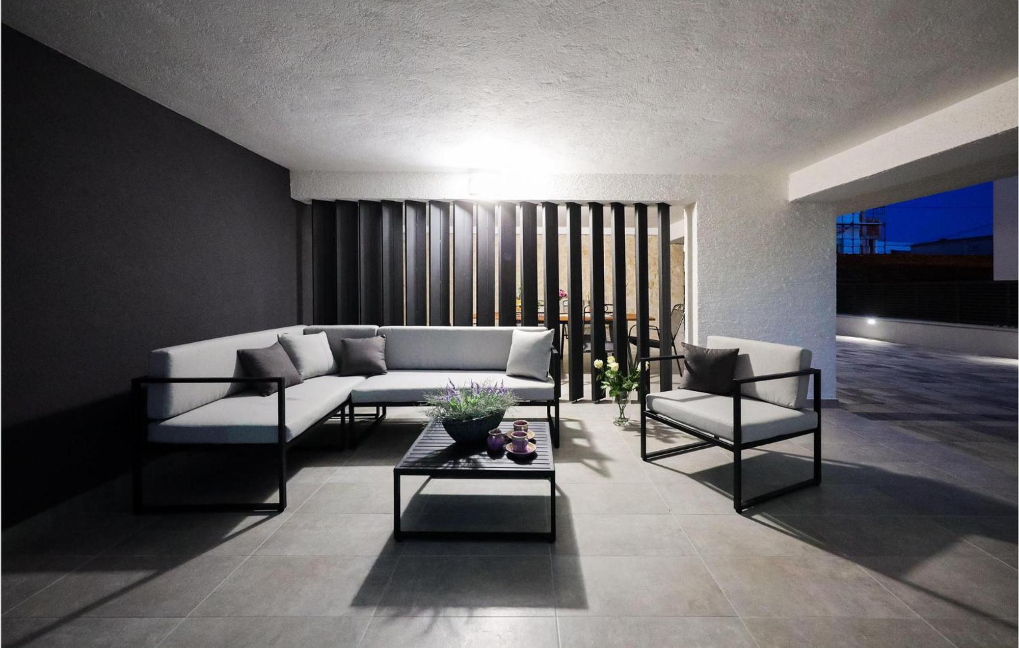Lovely Apartment In Zadar With Wifi エクステリア 写真