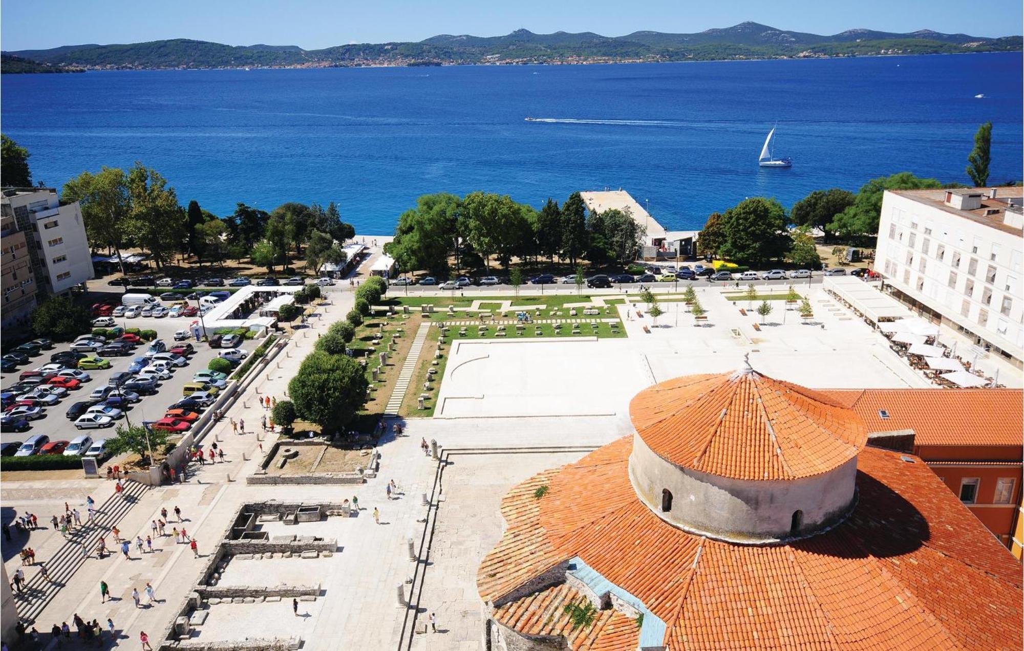 Lovely Apartment In Zadar With Wifi エクステリア 写真
